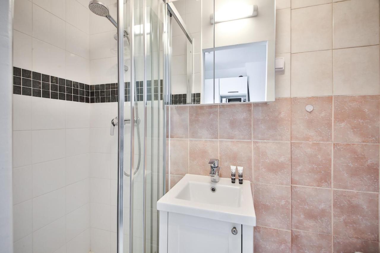 פריז 33#Studio 2Pers#Sevres-Lecourbe#Necker מראה חיצוני תמונה